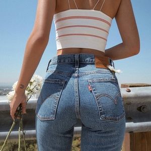 Levi’s Wedgie High-Rise Jeans